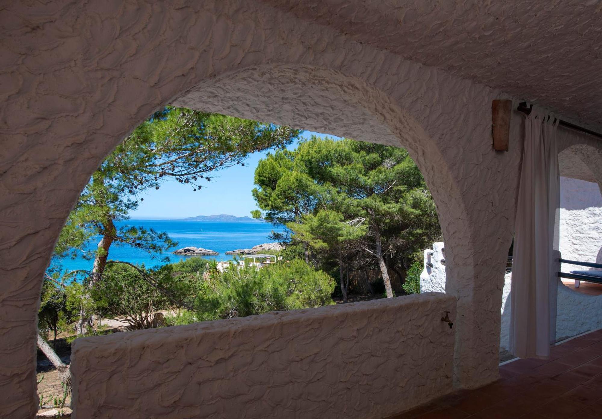 Villa Eliana sul Mare Porto Pino Exterior foto